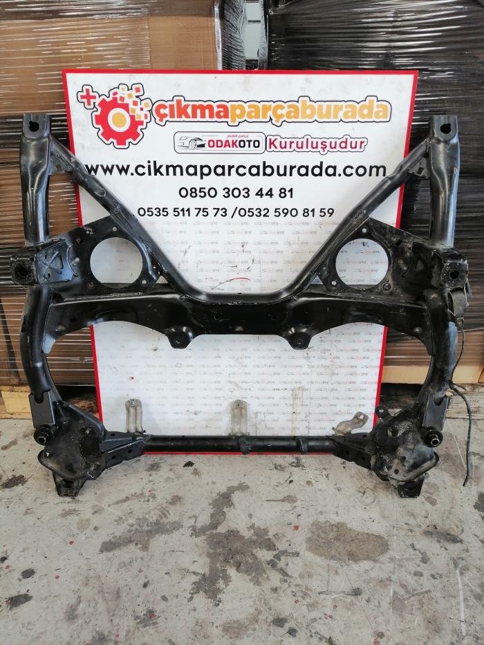 BMW F30 3 Serisi Travers Ön Orijinal Temiz