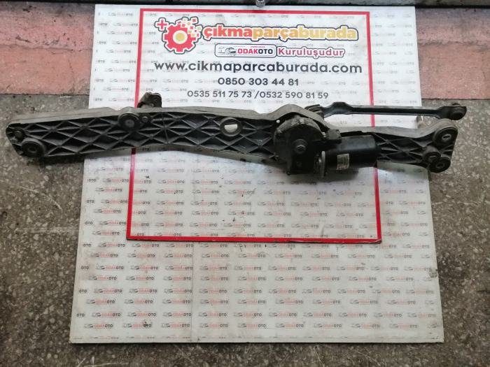8 360 603 BMW E39 5 Serisi Çıkma Silecek Kolu Ve Motoru Orijinal