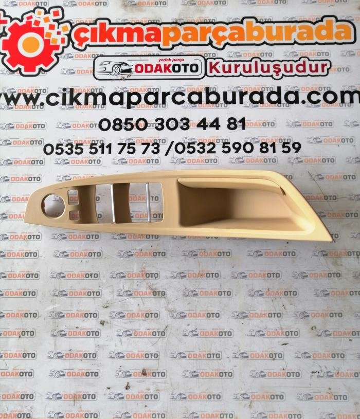 5141 7225 875 BMW F10/F11/F18 Sıfır Bej Kapı Tutamak Sol İç Ön