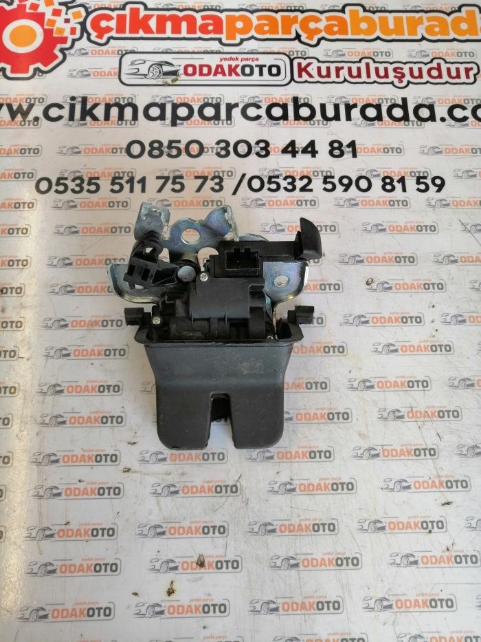 5C6 827 505 C Volkswagen Jetta Çıkma Bagaj Kilidi Orijinal