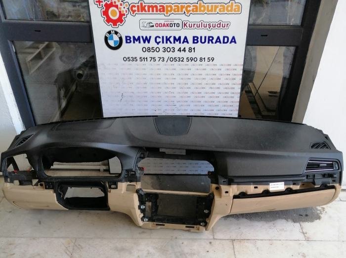 Bmw F10 5 Serisi (BEJ) Çıkma Torpido Temiz İşlemsiz